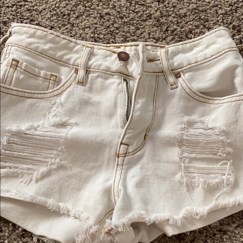 bullhead jean shorts